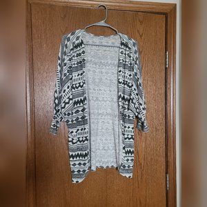 Kismet Black And White Geometric Pattern Cardigan